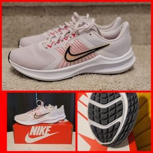 Nike Women's Pink and White Athletic Shoes